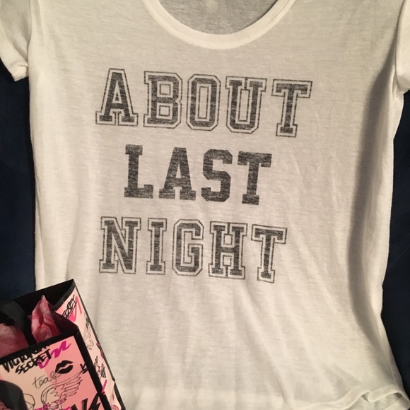 Victoria’s Secret Multiple sizes T-shirt nwt - Picture 2 of 7